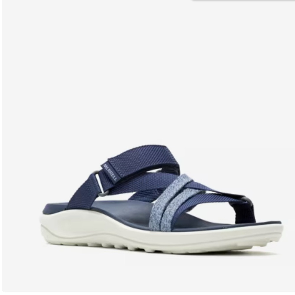 Merrell women’s navy sandals size 8